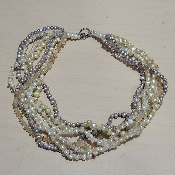 Multi Strand Pearls Beads Necklace - Picture 8 of 9